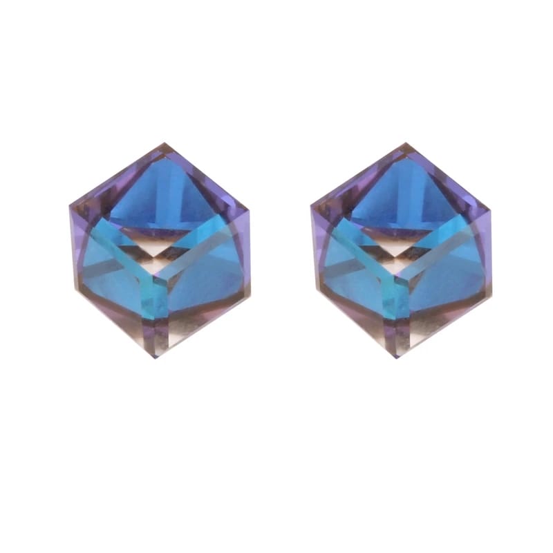 گوشواره زنانه سواروسکی مدل مکعب